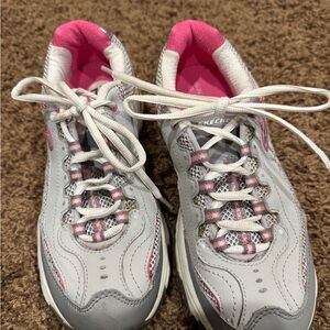 Skechers Light Gray and Pink Sneakers